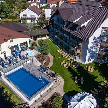 Hotel Lamm Heimbuchenthal ภายนอก รูปภาพ