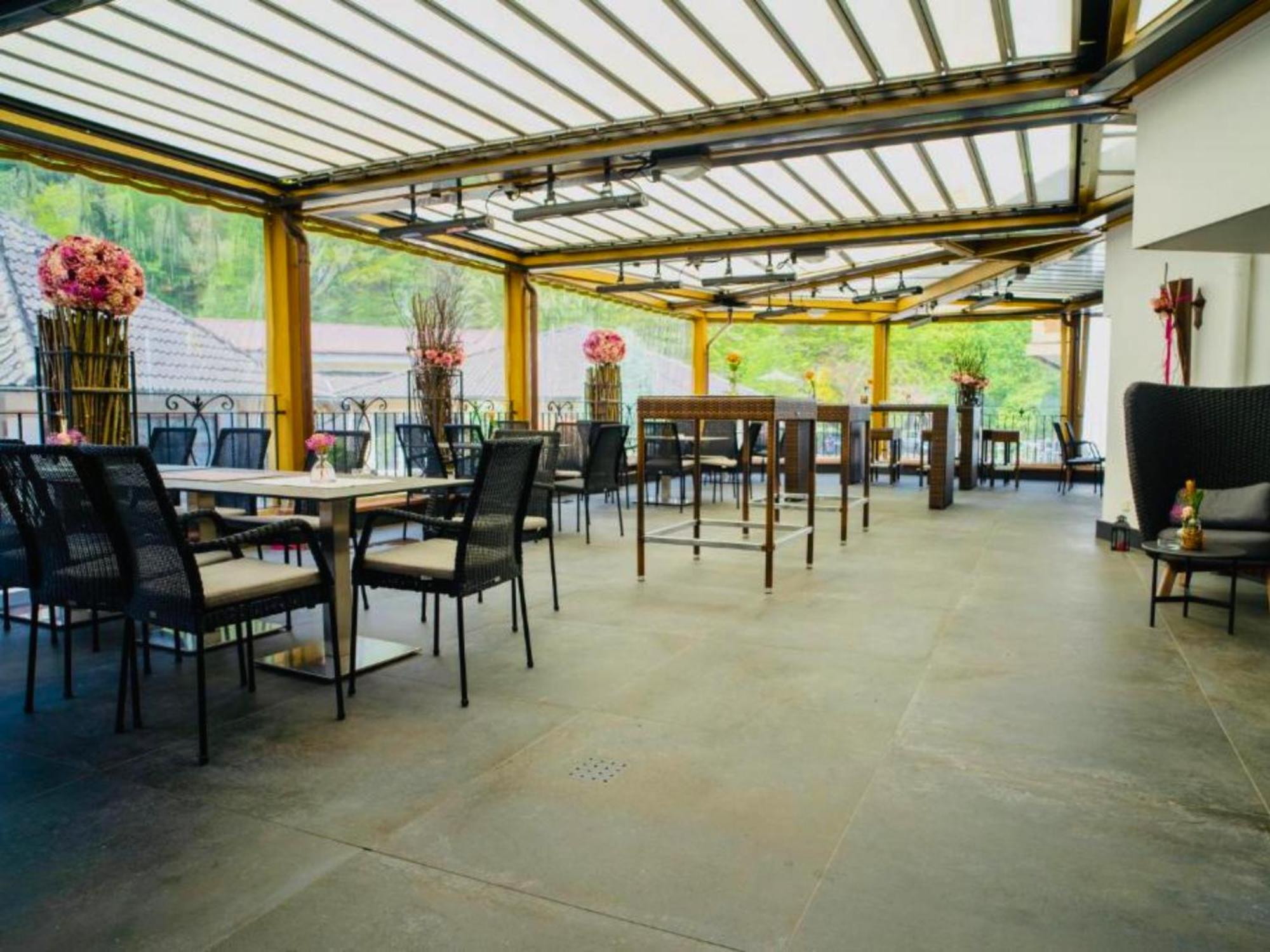 Hotel Lamm Heimbuchenthal ภายนอก รูปภาพ